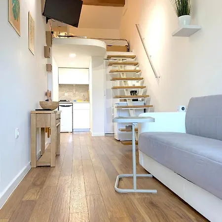 за гости Apartment *